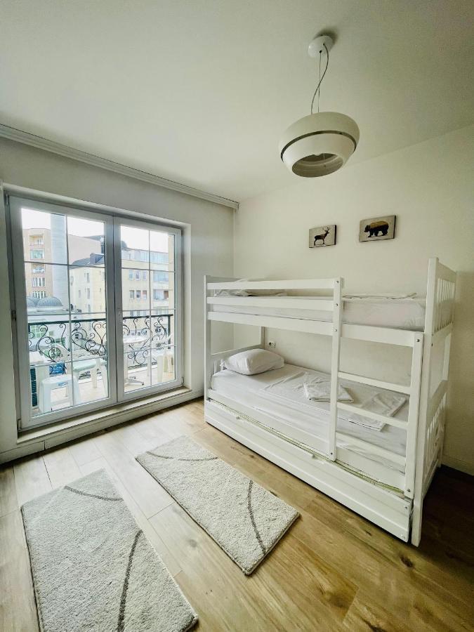 4 Llullat - City Center Apartment Pristina Exterior foto